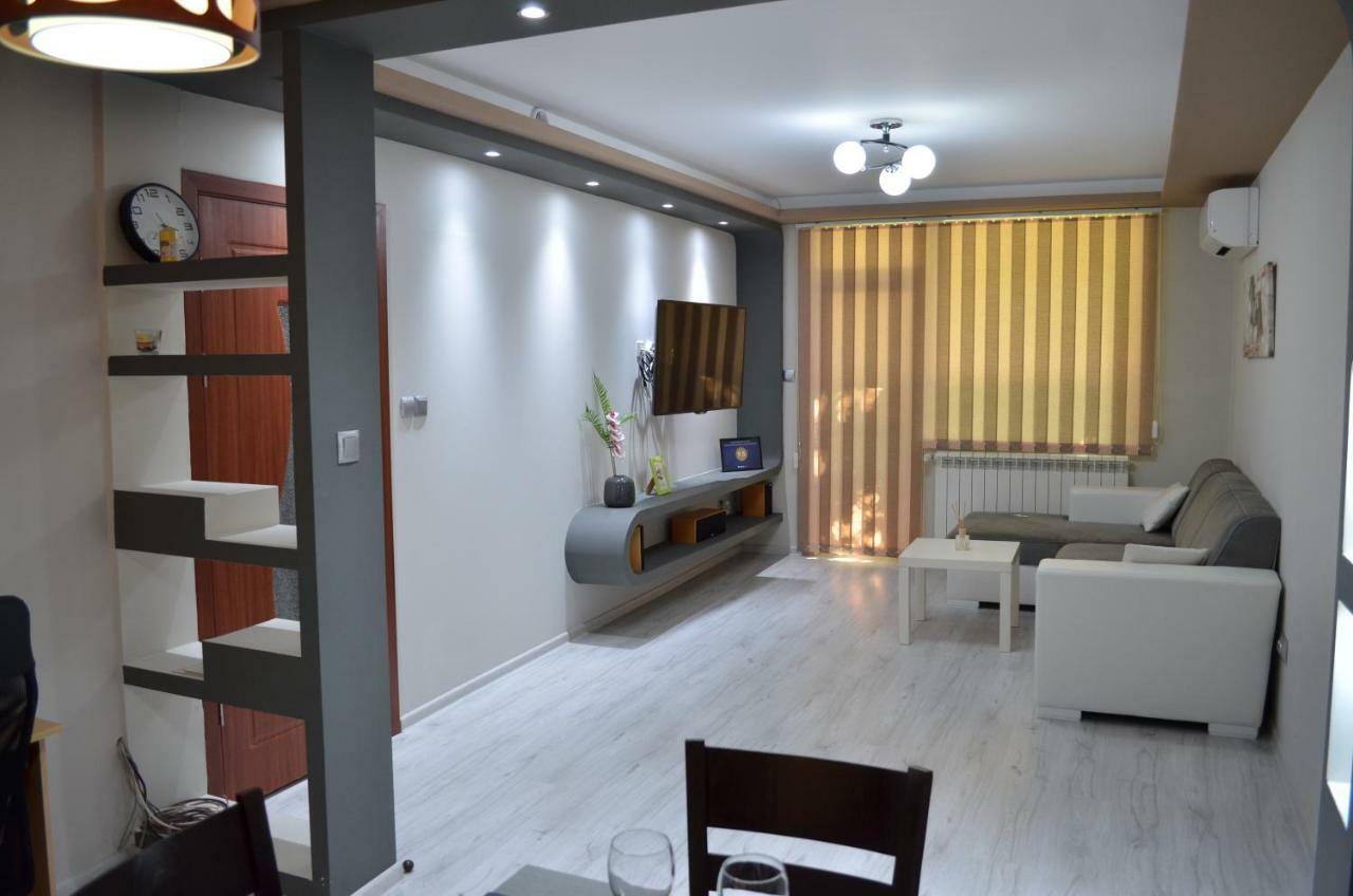 Luxury Apartment Near Varna, Located In Targovishte Ngoại thất bức ảnh